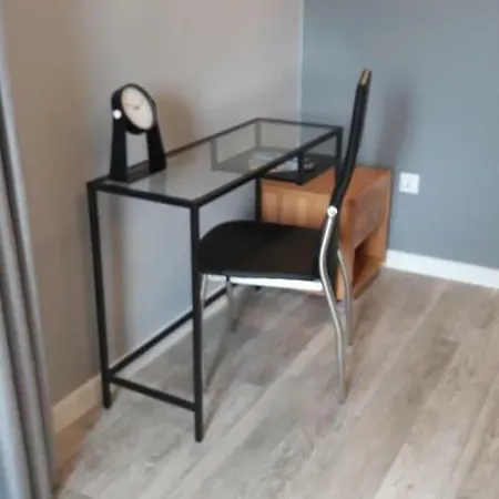 Apartment Kamienica Nad Malta- Mieszkania Nad Jeziorem Maltanskim