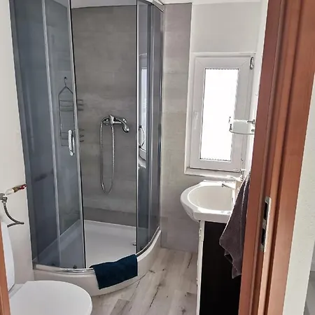 Kamienica Nad Malta- Mieszkania Nad Jeziorem Maltanskim Daire