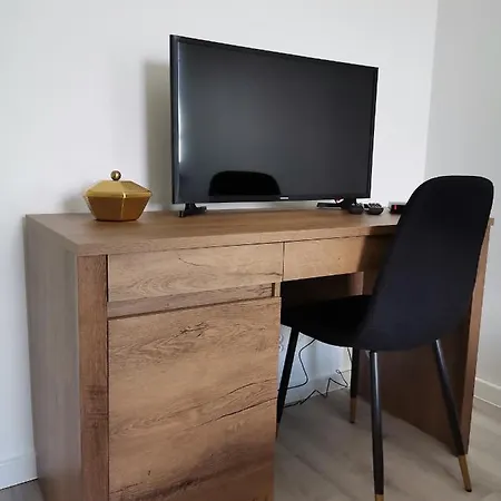 Kamienica Nad Malta- Mieszkania Nad Jeziorem Maltanskim Daire *